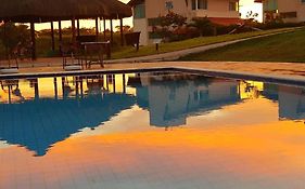 Casa Totalmente Equipada Ampla E Confortavel Em Condominio - Cha Grande-Pe